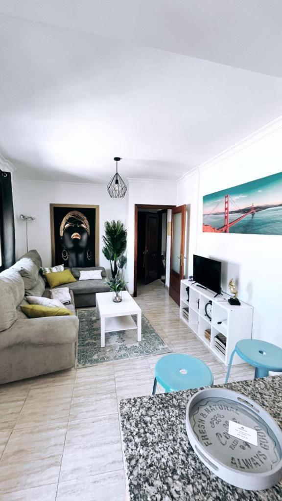Apartamento Cruces Apartment El Puerto de Santa Maria Bagian luar foto